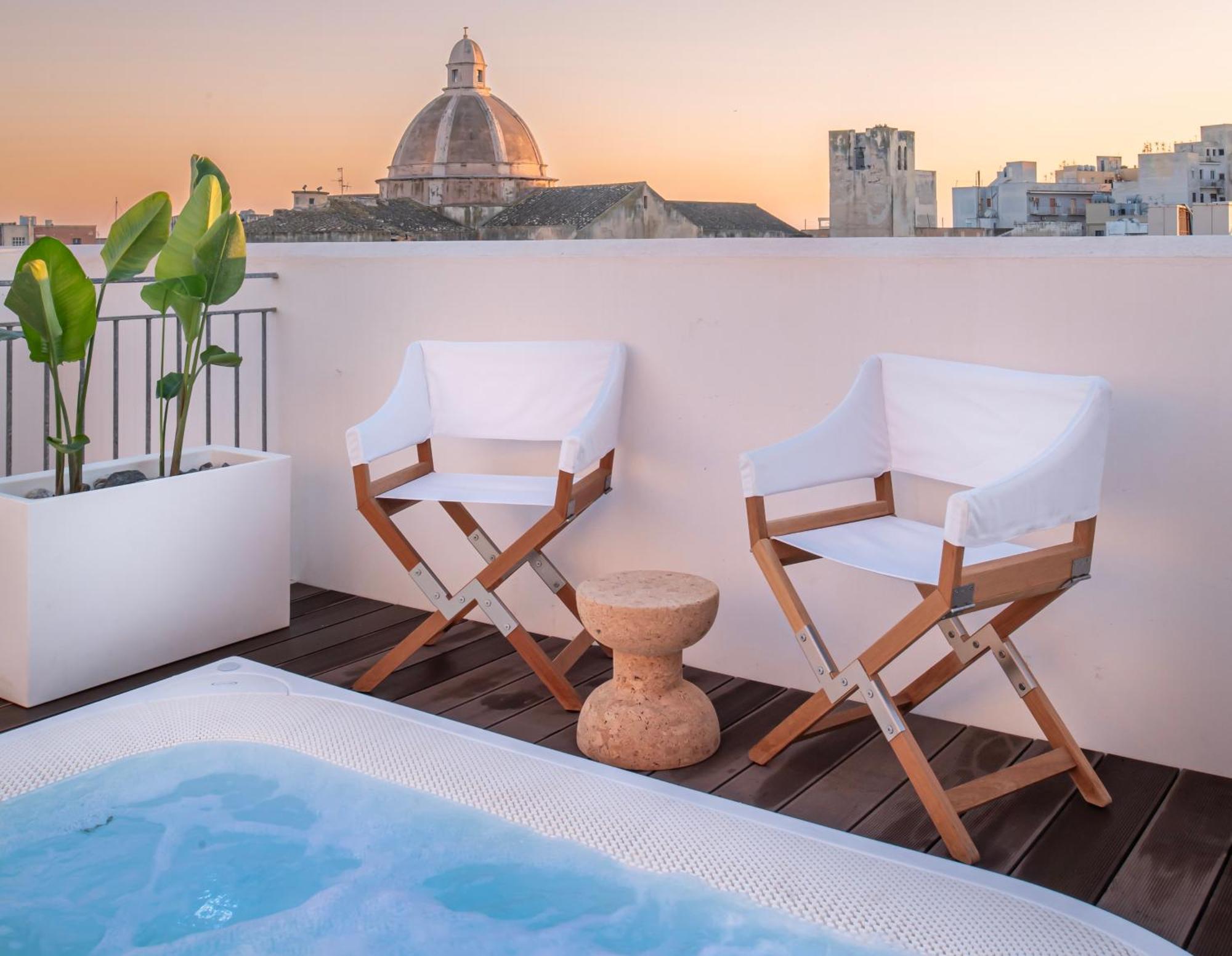 Welive Trapani - Luxury Apartments Eksteriør bilde